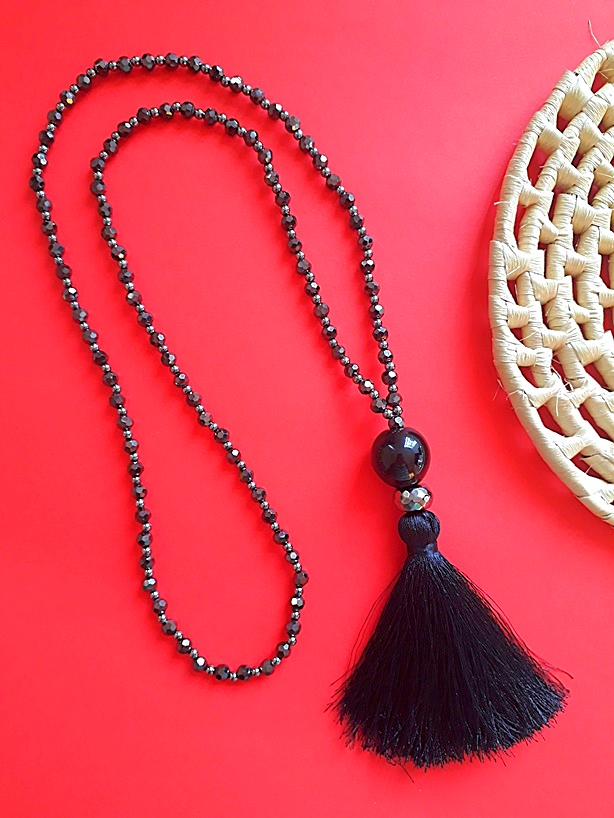 Colar Tassel Preto