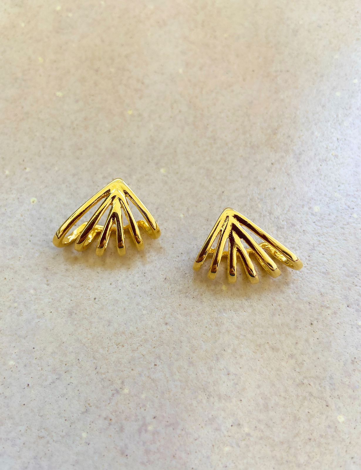Brinco Ear Hook Seis Voltas Liso